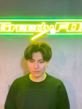 グリーディーフォックス 代々木(Greedy FOX) 波巻き/ハイライト/マッシュパーマ/ウルフ[シェービング]
