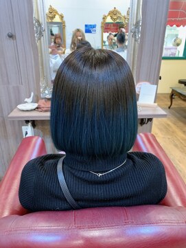 ショコラ ウメダ(Chocolat UMEDA) 推しカラー@藤本多恵子