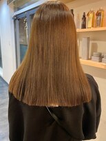 ミルヘアデザイン(mil hair design)&nbsp;ミルクティーベージュレイヤーインナーカラーグレージュカラー