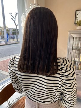 フィグバイアルテフィーチェ(fig by artefice) ブラウンベージュカラー