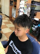 ディクトヘアー(DCTHAIR) 小学生カットフォワードスタイル横後ろツーブロック
