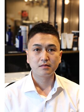 ツーエイチ 新宿(2H) 新宿・フェード・スキンフェード