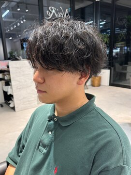 ネイロ 北千住(NeiRo) メンズマッシュツーブロ刈り上げ波巻きツイストスパイラルパーマ