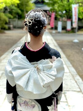 カーム(calm) 振袖　アップ