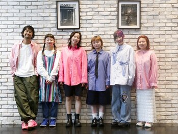 エン(YENN)の写真/[モダンテイストな空間]お洒落が大好きな女性スタイリスト多数在籍！何でも気軽に相談できる空間が魅力―