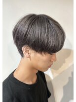 シー.(SHE.)&nbsp;重ためマッシュ×シルバー