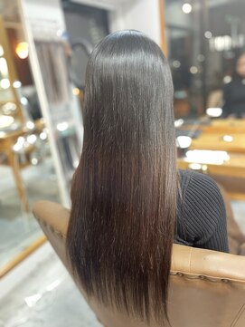 フツーロ 栄(FUTURO) プルエクステ