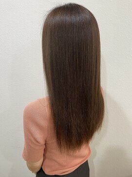 シャンティ(Shanti) 縮毛矯正専門店による縮毛矯正&髪質改善トリートメント