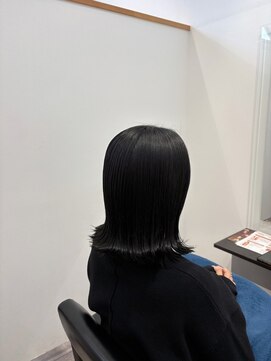 フォーディー(for D) Hair Salon for D × 外ハネボブ