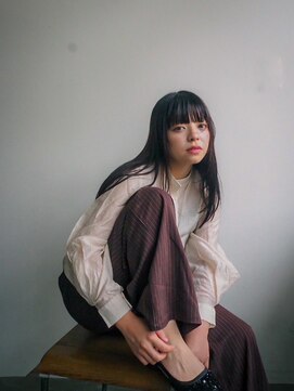 エマ 六本松店(EMMA) ロング/髪質改善/白髪改善/白髪ぼかし/フェイスレイヤー