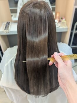 ウィズ 本店(With)の写真/〈圧倒的なツヤとまとまり〉メテオトリートメントでパサつきや広がりを抑え、しなやかでまとまりのある髪へ