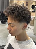 圧倒的存在感！海外風アクティブショート×ルーズパーマ！