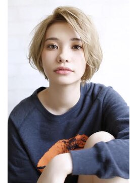 クーラ(Cura) スモーキーゴールド