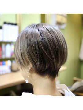 ナウアンドゼン(Now&Then) 形の綺麗なボブ♪