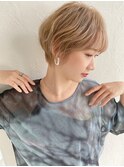 ショート好きに人気のショートハイトーンスタイル