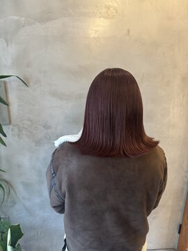 リリアーナ(LILIANA) カシスブラウン ピンクカラー ブリーチ毛 髪質改善 ダブルカラー