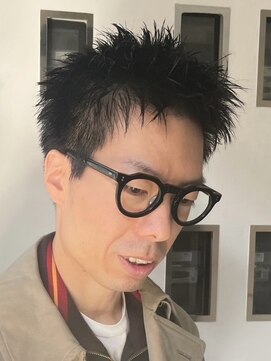 カムジーヘッドカミノウラ(COMEGHEAD KAMINOURA) ビジネスショートメンズマッシュツイストパーマツーブロック