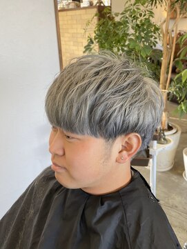 エピ(EPI) ブリーチ使用☆シルバーアッシュ♪