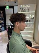 アイズ 海老名(AIZU) ツイストスパイラルパーマ メンズパーマ 海老名 眉カット