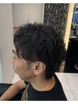 エアー 銀座タワー(AIR) ツーブロック/パーマスタイル/黒髪/40代/50代