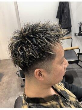 ヴェルゴ 北島店(vellgo) 金メッシュ×ツイスパ