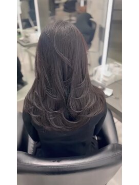 ウルスバイバレット 銀座(Urus by VALETTE) ワンカールで決まるレイヤー