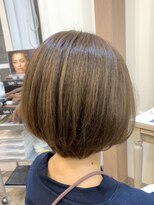 アルターリール(aL ter Rire)&nbsp;黒髪/ボブルフ/ネビージュ/小顔/ワンレン/福原遼華