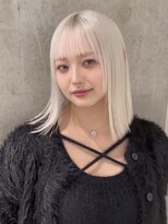 モニカ(MONIQA)&nbsp;ホワイト