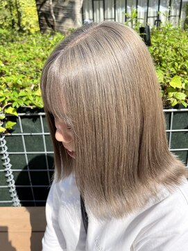 ガーランド(Girland) 【KYOKA】シルバー オリーブベージュ 髪質改善ハイトーン