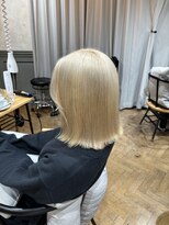 エレン 新百合ヶ丘店(ELEN)&nbsp;【ブリーチ２回～】ホワイトベージュカラー/フルブリーチ