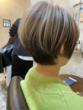 シンミシエル 京都北野白梅町(shinmiciel) ナチュラルショート前髪ありイメチェン30代40代50代60代ショート