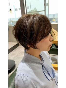 アーツ 茅ヶ崎(arts) ショートカット20代30代40代前髪あり面長丸顔ショートボブ