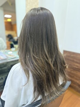 アークスヘアー 透明感抜群20代30代ダブルカラーブリーチオリーブグレージュ