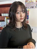 重さと軽さのバランスが◎ 顔まわりレイヤーのハッシュカット