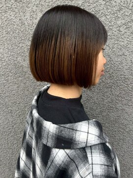 オレンジペコ(orange peco) アンブレラカラー 丸みボブ 切りっぱなしボブ 艶髪 20代