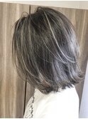 外ハネ_アッシュグレイ