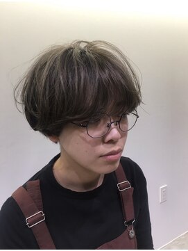 ヒュッゲ ヘアーワークス(hygge hair works) マッシュショート