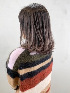 アルバム 銀座(ALBUM GINZA) ハイグラロブ_アッシュブラウンネオウルフ外ハネボブ_ba277193