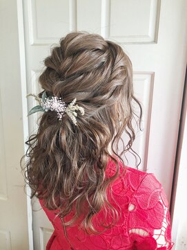 ヘアーワークス ヘルム 渋谷店(HAIR WORKS HELM) [HELM渋谷]大人気ハーフアップ☆