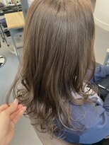 シア(sia)&nbsp;ロングレイヤー×ブラウンベージュ