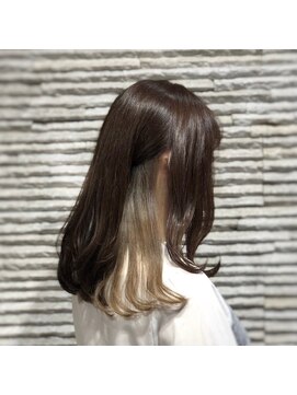ビス ヘア アンド ビューティー 西新井店(Vis Hair＆Beauty) デザインカラー/インナーカラー×スモーキーベージュ♪