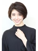 丸みのあるコンサバショート