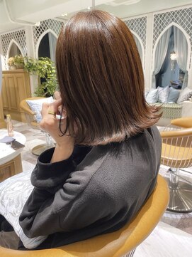 ロンド ロビン 栄(Lond robin) 【Lond robin】伊藤ガク 20代30代/外ハネ/ボブ/ミディアム