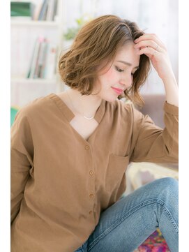 ミック ヘアアンドビューティー 大山店(miq  Hair&Beauty) カーキグレージュエアリーボブ外国人風流れるレイヤーa1