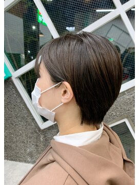 ブッディ(BDY) コンパクトに収まる☆レディースショート