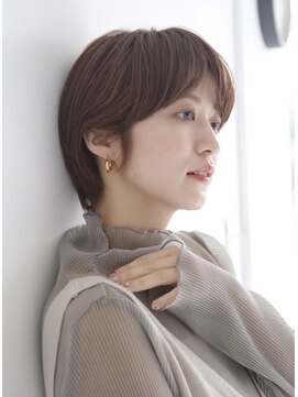 エヌ トーキョー(enu TOKYO) まろやかカラーで軽やかに　テラコッタカラー