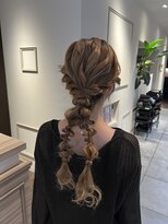 ヘアースタジオ エフ(Hair studio f) 編み下ろしツインアレンジ