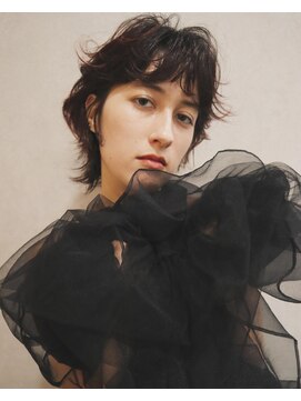 エンバイフラワー(enn by flower) くせ毛風ウルフ