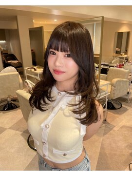 エミィ(emii.) レイヤーカット/ミディアムレイヤー/ベージュブラウン