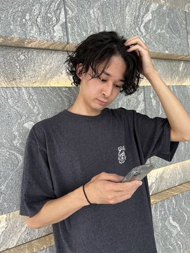 カケル(×.) 大人グランジパーマ/メンズパーマ